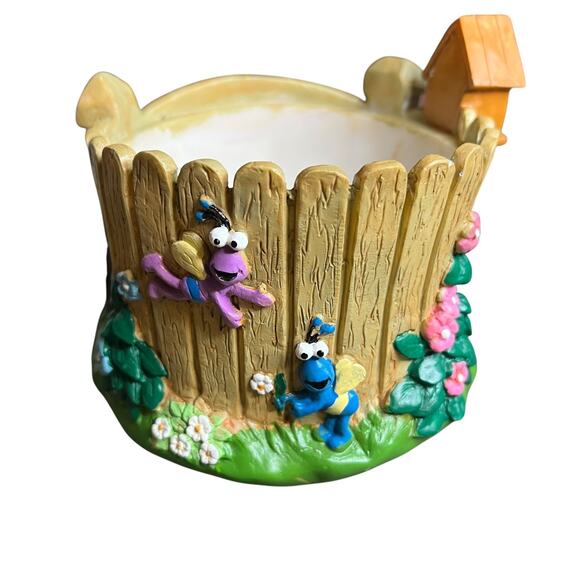 Gilwares 2005 Elmo Sesame Street Candle Base Holder - Fence Flowers Mailbox - Picture 3 of 7